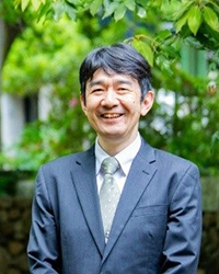 加藤 十握　氏